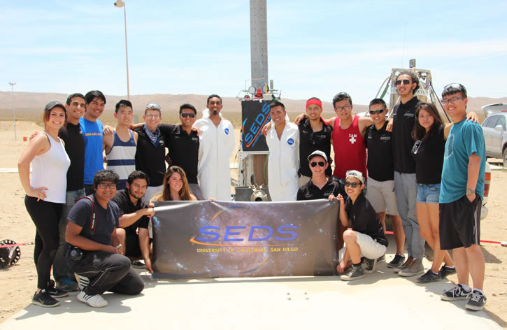 Top row (left to right): Diana Alsindy, Faris Hamdi, Erik Cerros, Leon Hung, John Marcozzi, Jia Yang, Deepak Atyam, Kenneth Benedictos, Alex Finch, Dennis Ren, Kris Obellos, Rujual Bains, Feennette Navarro, Victor Long. Bottom row (left to right): Rohit Ghosh, Edwin Romero, Deenah Sanchez, Darren Charrier, Edmond Ngo (Photo courtesy of SEDS@UCSD/AMazing)