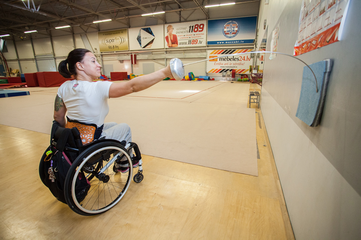 Polina Rožkova training in her new, customized 3D printed back brace for the first time before her departure to the Rio Paralympics 2016 (Photo: Business Wire)